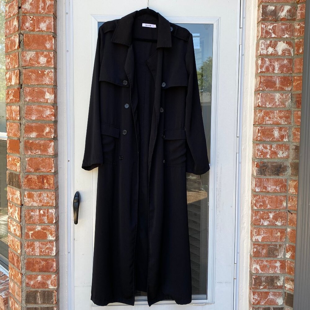 NA-KD classic Trench Coat , size 38. Woman, light weight for spring /early fall.